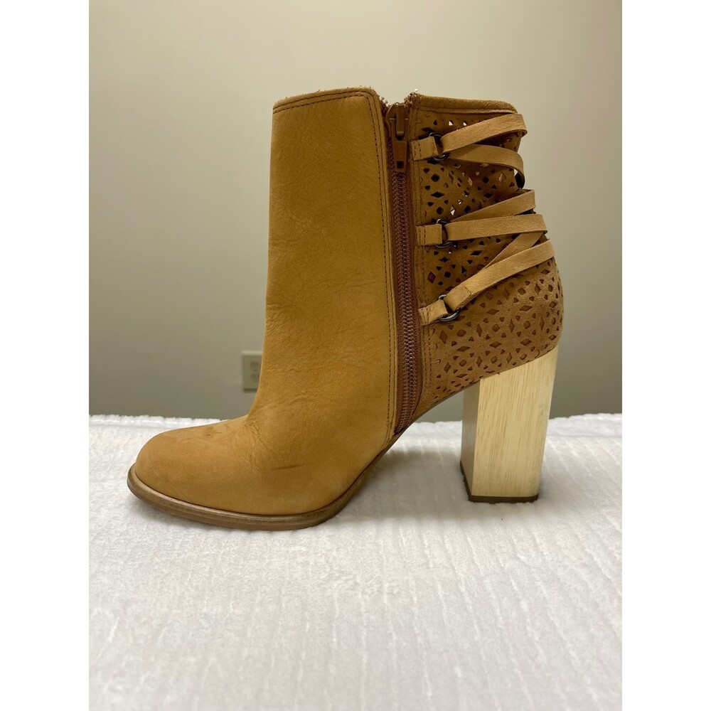 ANTHROPOLOGIE MISS ALBRIGHT Strappy Back, Laser Cut Leather Boots, Sz 7B